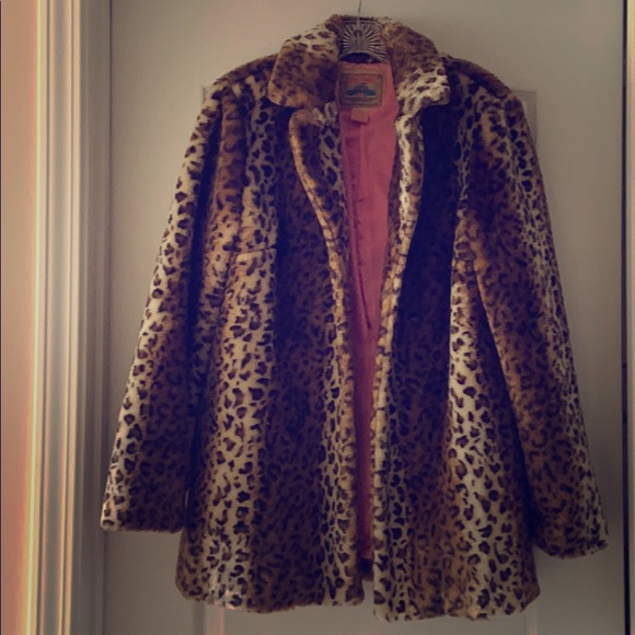 Flying Tomato Jackets & Blazers - Leopard Print faux fur Coat, Size L